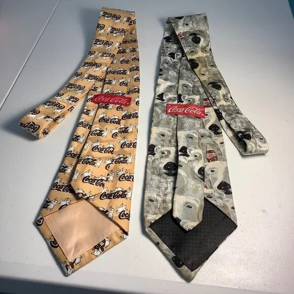2 Coca-Cola Polar Bear Neckties – Holiday / Winter Novelty Tie Lot - Picture 5 of 6